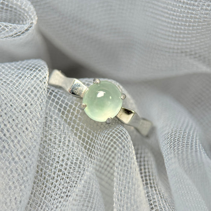 Whisper Dew – Icy Jadeite Cabochon Ring with Hints of Green (S925 Silver)